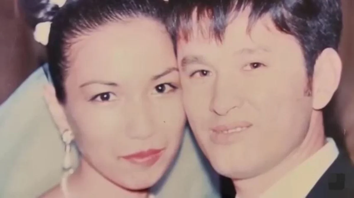 «Оның берген шуағы өмірімнің соңына дейін күш береді»: Медеу Арынбаев марқұм әйелін еске алып, көзіне жас алды (ВИДЕО)
