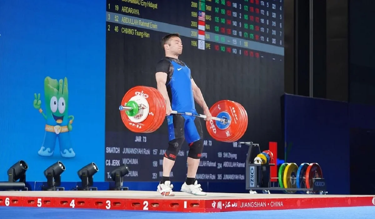 Қазақстан құрамасы ауыр атлетикадан Азия чемпионатында алтын медаль жеңе алмай қалды