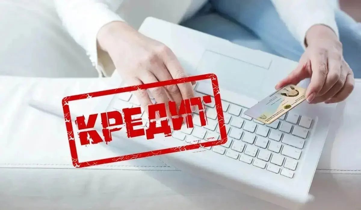 Әкесі – мүгедек, әйелі – декретте: сот бес банкке 12,5 млн теңге қарыз болып қалған ер адамға көмектесті