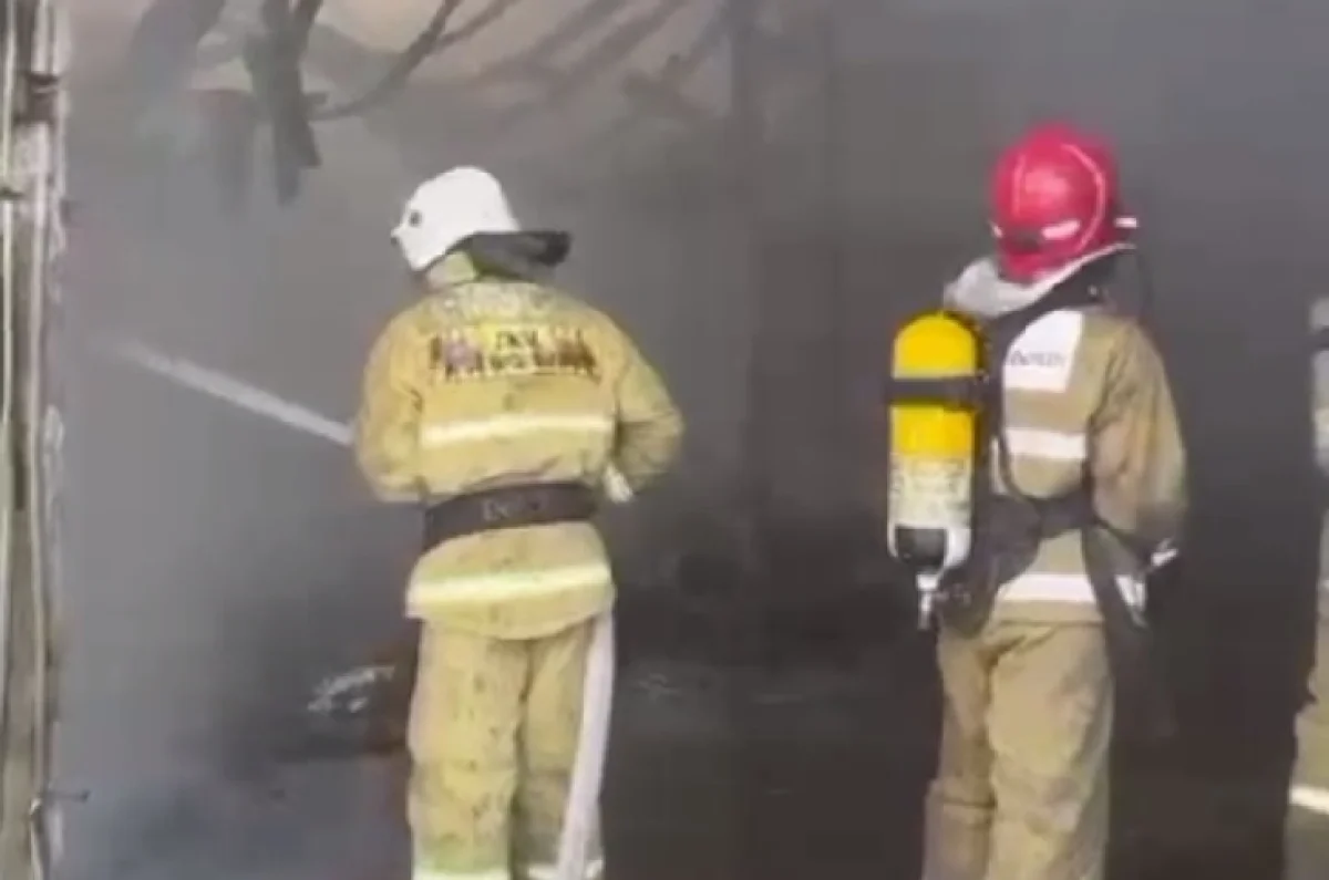 Таразда жанармай бекеті маңында ірі өрт шықты
