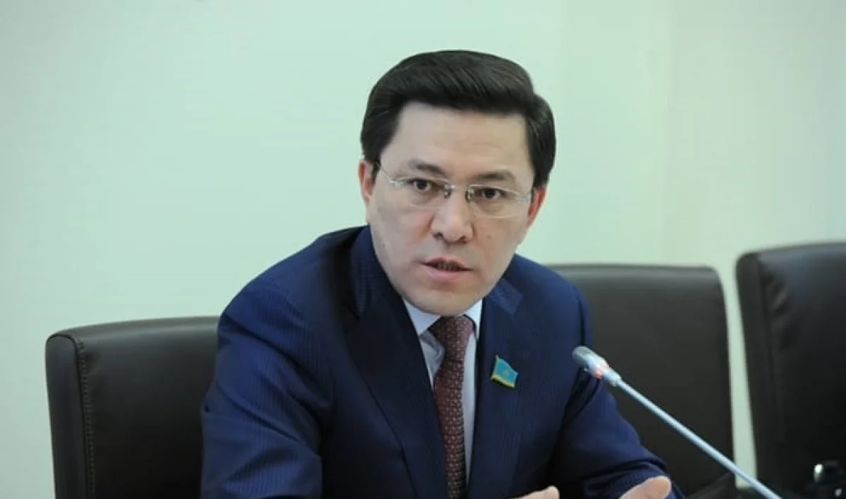 Алты облыс ауылға жұмысқа барған дәрігерлерге 8,5 млн теңгені әлі төлемеген – депутат