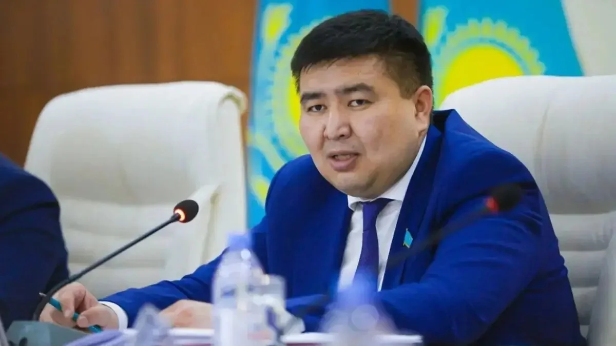 Қазақстандағы жұмыссыздар саны 450 мың емес, 4,5 млн адам – Бейсенбаевтың болжамы