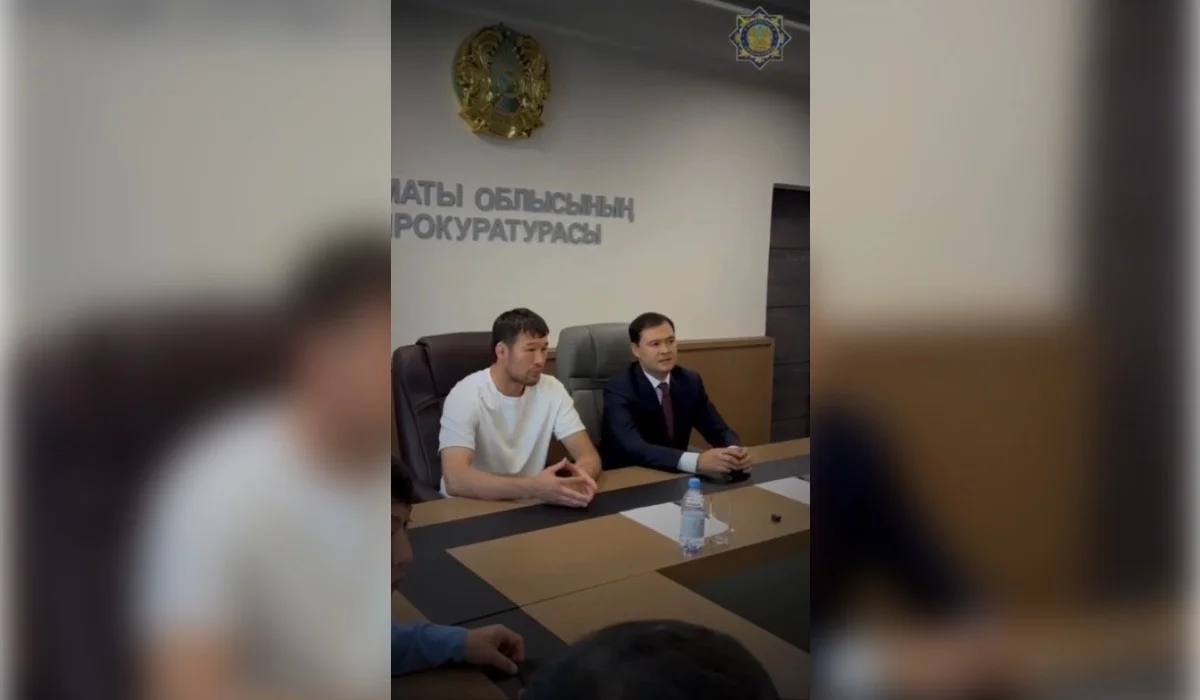 Прокурорлар Шавкат Рахмоновты кабинетіне шақырып алып, «кино» көрсетті (ВИДЕО)
