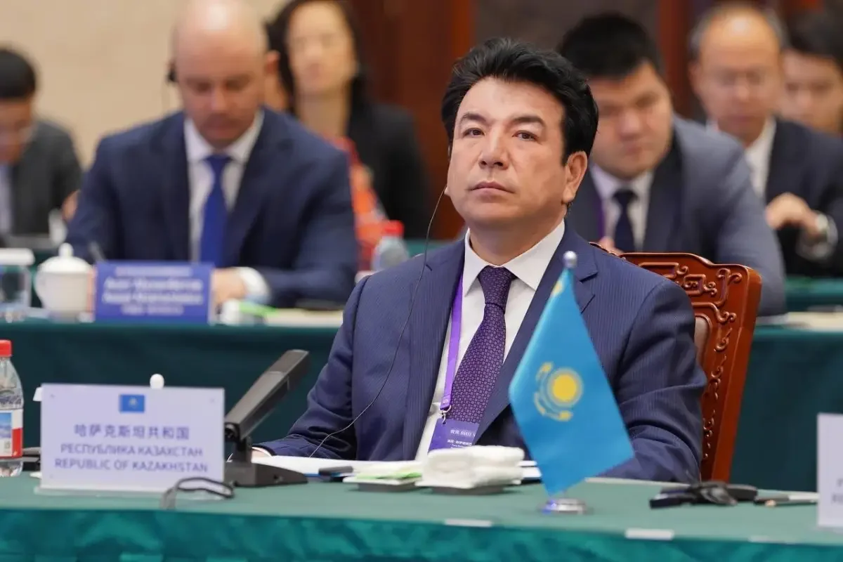 Оқушының балағат сөзі үшін айыппұл салу дұрыс па? Министр жауабы