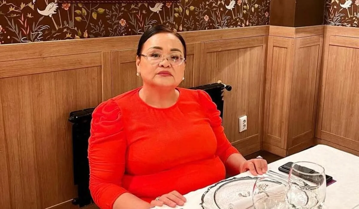 Сотта Перизат Қайраттың анасына жедел жәрдем қызметкерлері көмек көрсетті