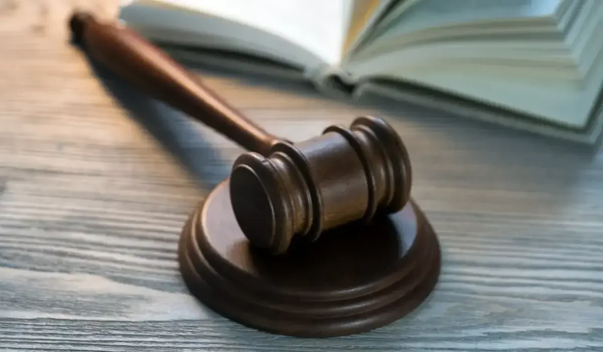 Астанада баланы зәбірлеген тәрбиешіге сот үкімі шықты