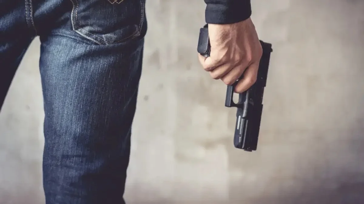 Жамбыл облысында бозбала абайсызда досына оқ атып жіберді: оның ісі сотта қаралды