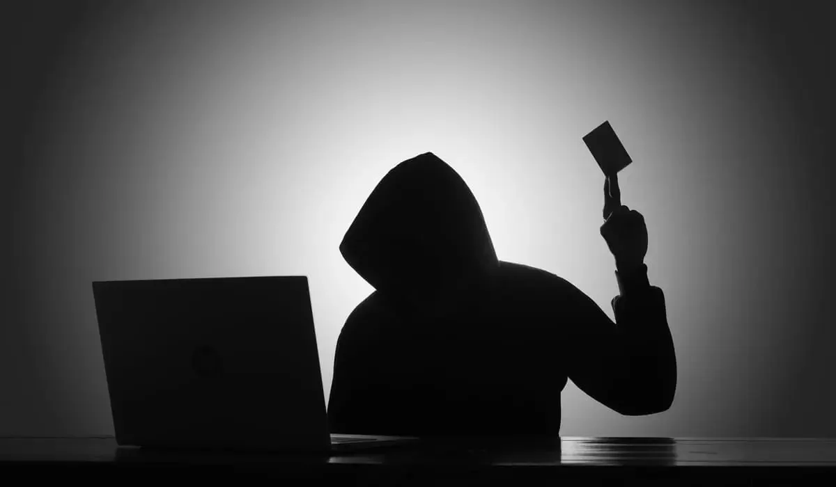 Астанада бір басына 20 SIM-карта тіркеген баланың ата-анасы жазаланды
