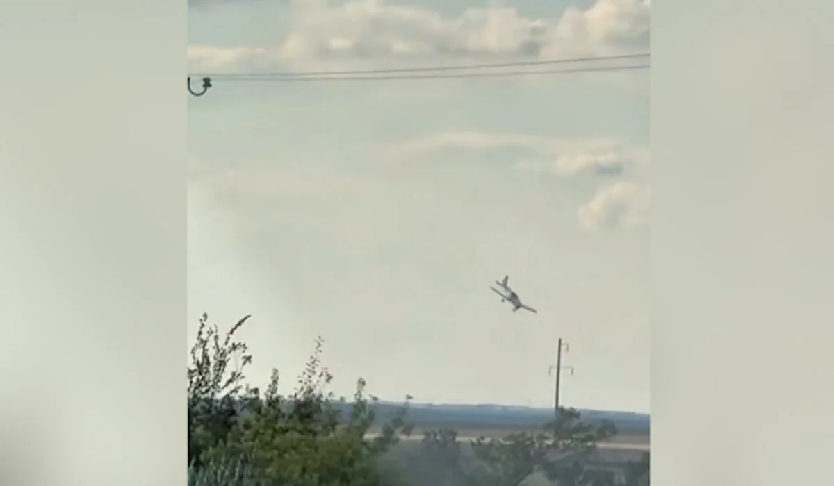 Астана маңында құлаған екі ұшақтың апатына қатысты тергеу қашан аяқталады – министр жауабы
