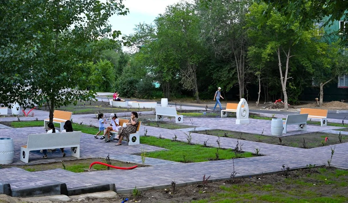 Ақтөбедегі кәсіпкерлер қаладағы 13 саябақты жаңартып жатыр
