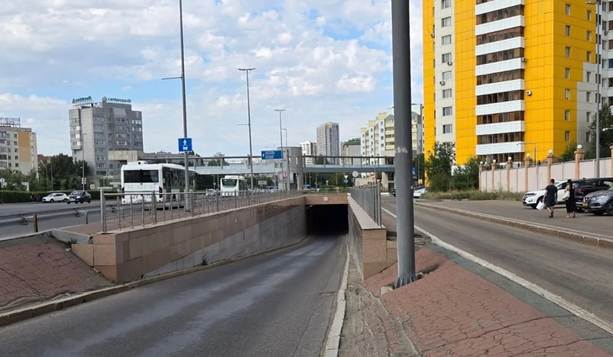 Астанада А.Бараев көшесіндегі жерасты көлік өткелі тағы бір айға жабылды