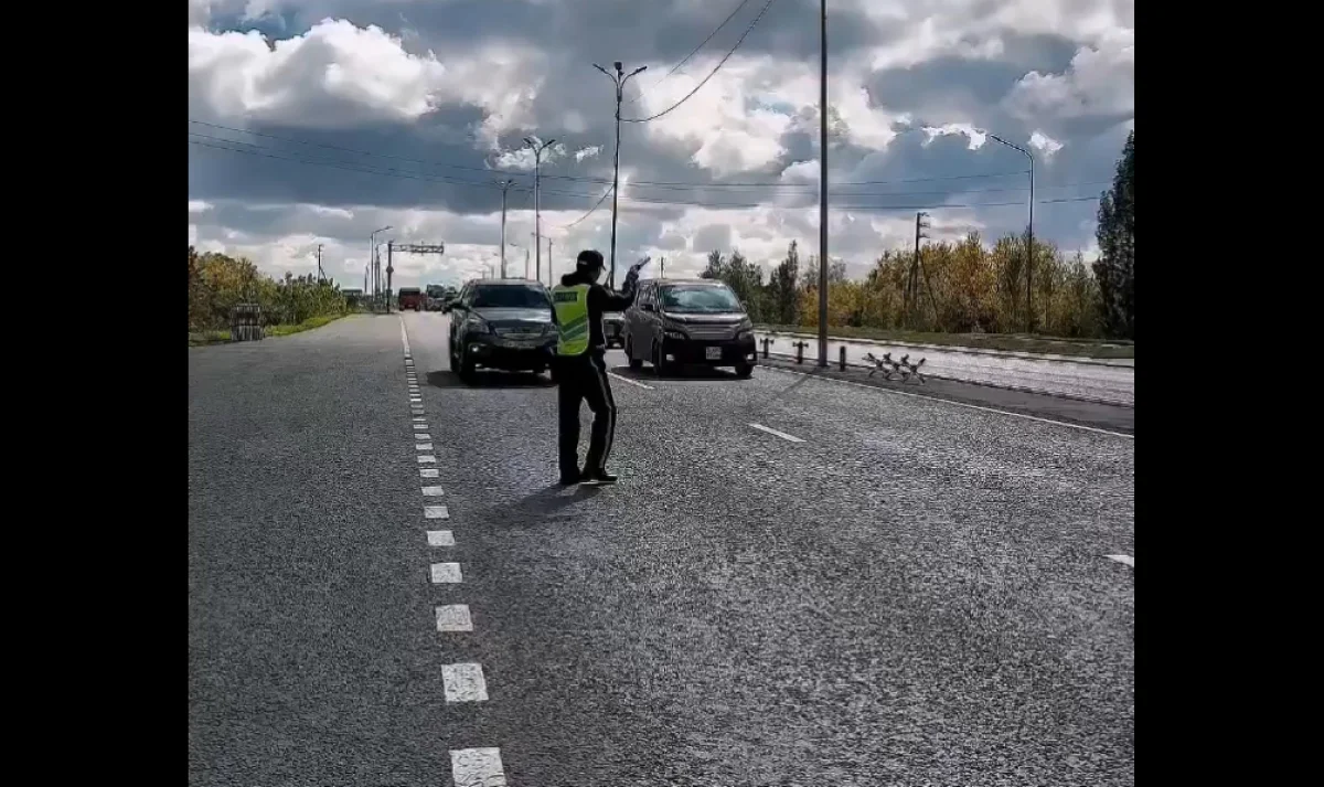 Астанада бір тәулікте нөмірсіз жүрген 11 көлік анықталды