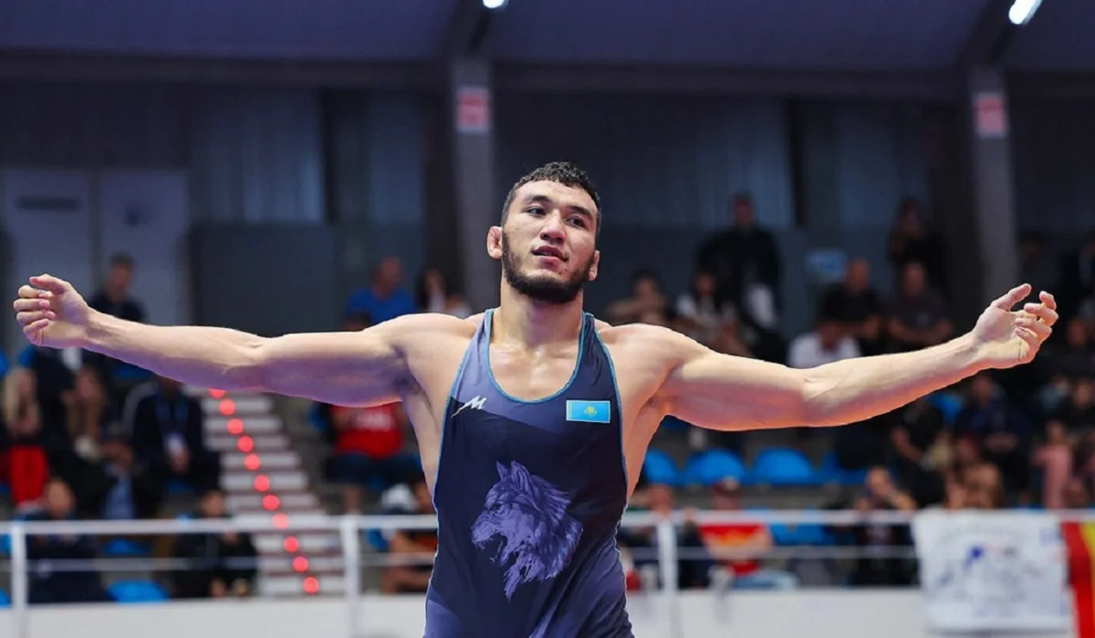 Ризабек Айтмұхан әлем чемпионатының алғашқы белдесуінде күтпеген жерден жеңіліп қалды