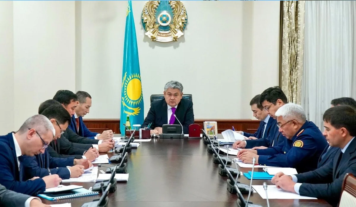 Үкімет Қазақстанға келетін туристер үшін паспорттық бақылау рәсімдерін жеңілдетпек