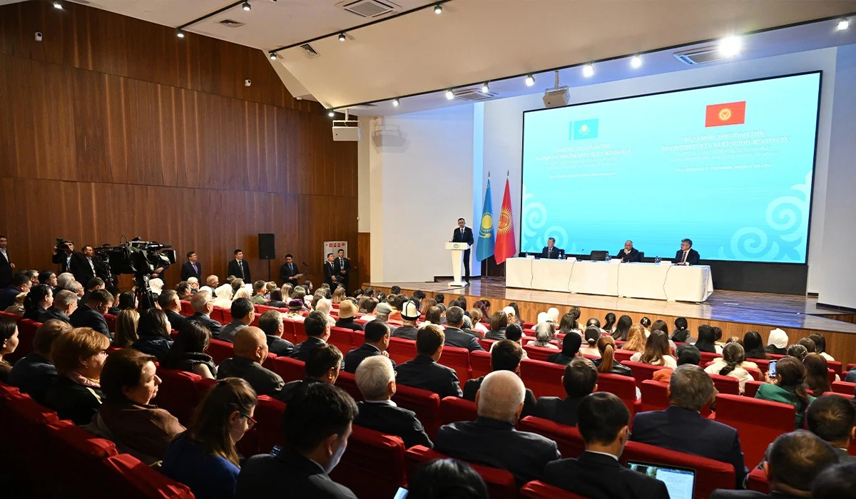 Мәулен Әшімбаев Орталық Азия мемлекеттерінің ІІІ парламентаралық форумында сөз сөйледі