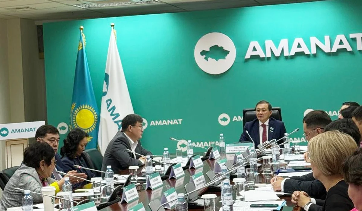 «AMANAT» жанындағы кеңес  жолдаудағы экологиялық бастамаларды талқылады