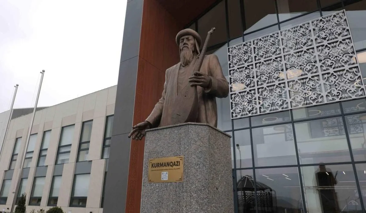 «Қазақстан салып берген орталықта жүзге жуық бала білім алып жүр»: Әлиев Тоқаевқа алғыс айтты