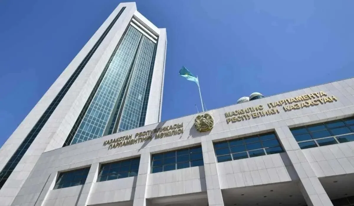 Мәжіліс үш жылға арналған республикалық бюджетті қабылдады