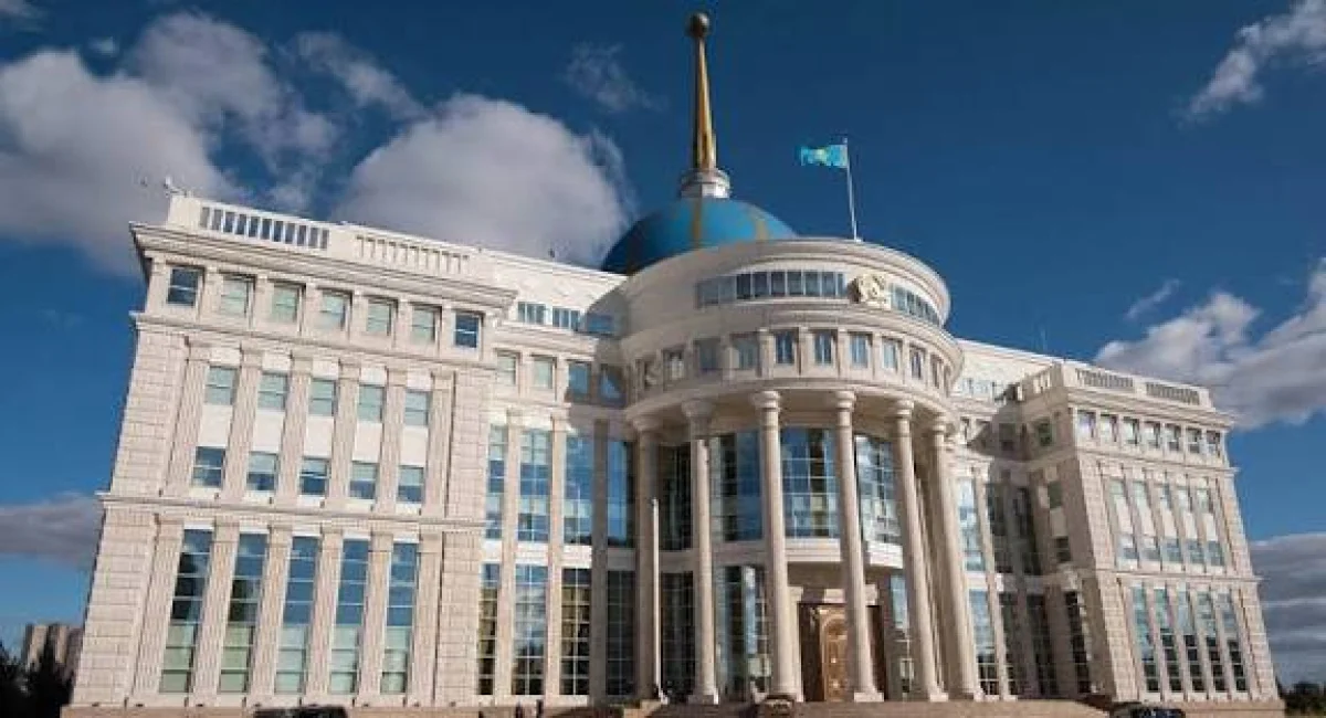 Президент атына Республика күніне орай құттықтау жеделхаттары келіп түсті