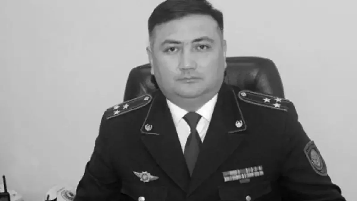 Өскемендегі бір мектепте коронавирустан көз жұмған полицейдің құрметіне сынып ашылды