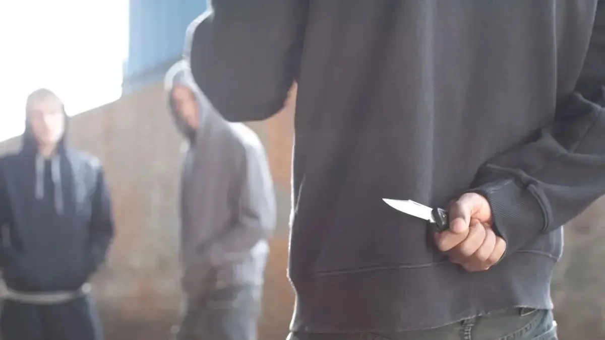 Ақтөбе облысында төбелес кезінде бозбаланы сыныптасы пышақтап кетті