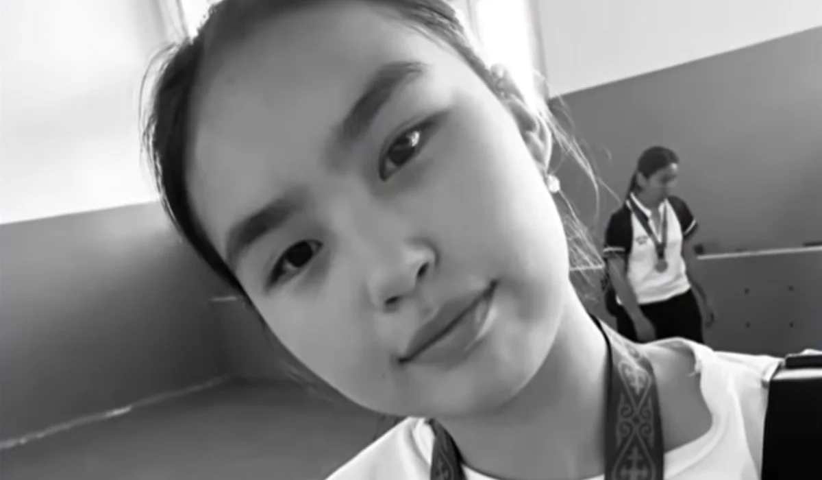 Мен бүгін бір қызды үйіме жыныстық қатынасқа шақырамын. Мен бүгін бір қызды үйіме жыныстық қатынасқа шақырамын.