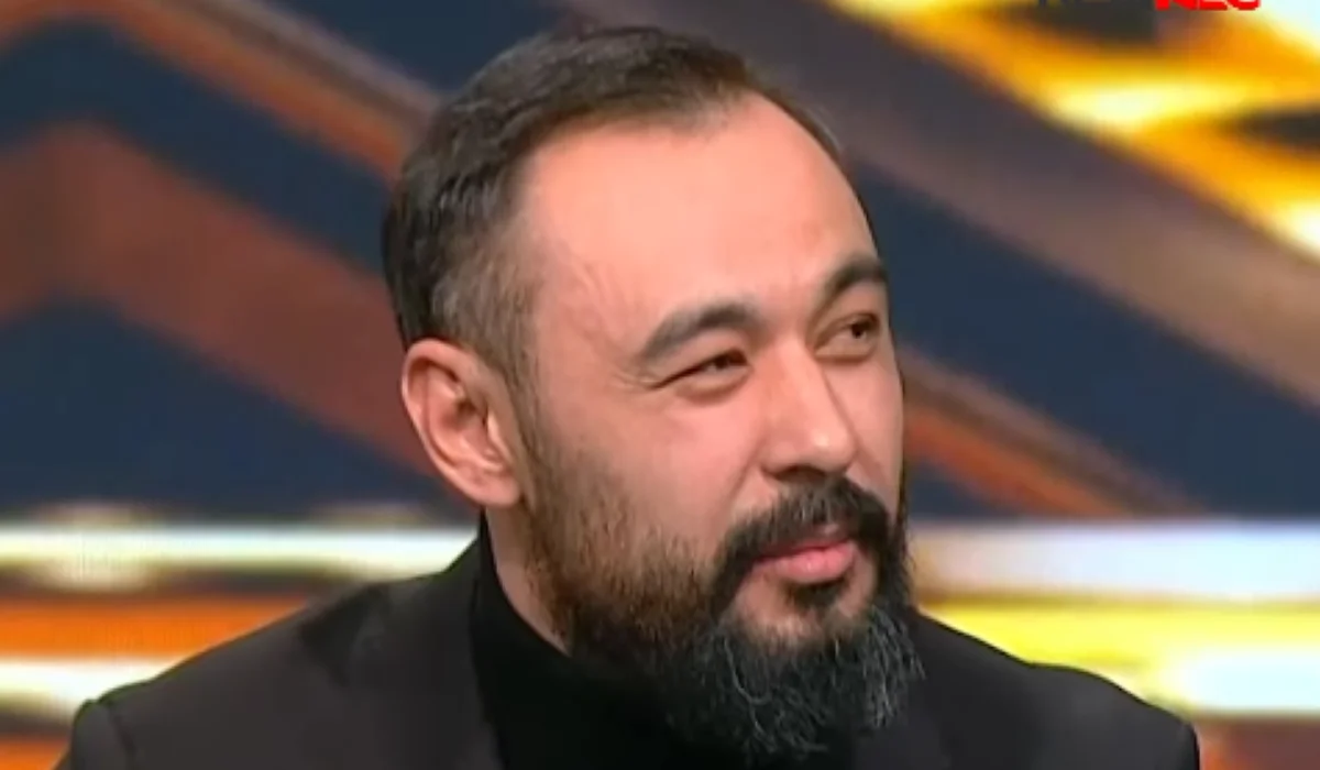 «Анамнан кешірім сұраймын»: танымал актер 150 теңге үшін ұятқа қалған