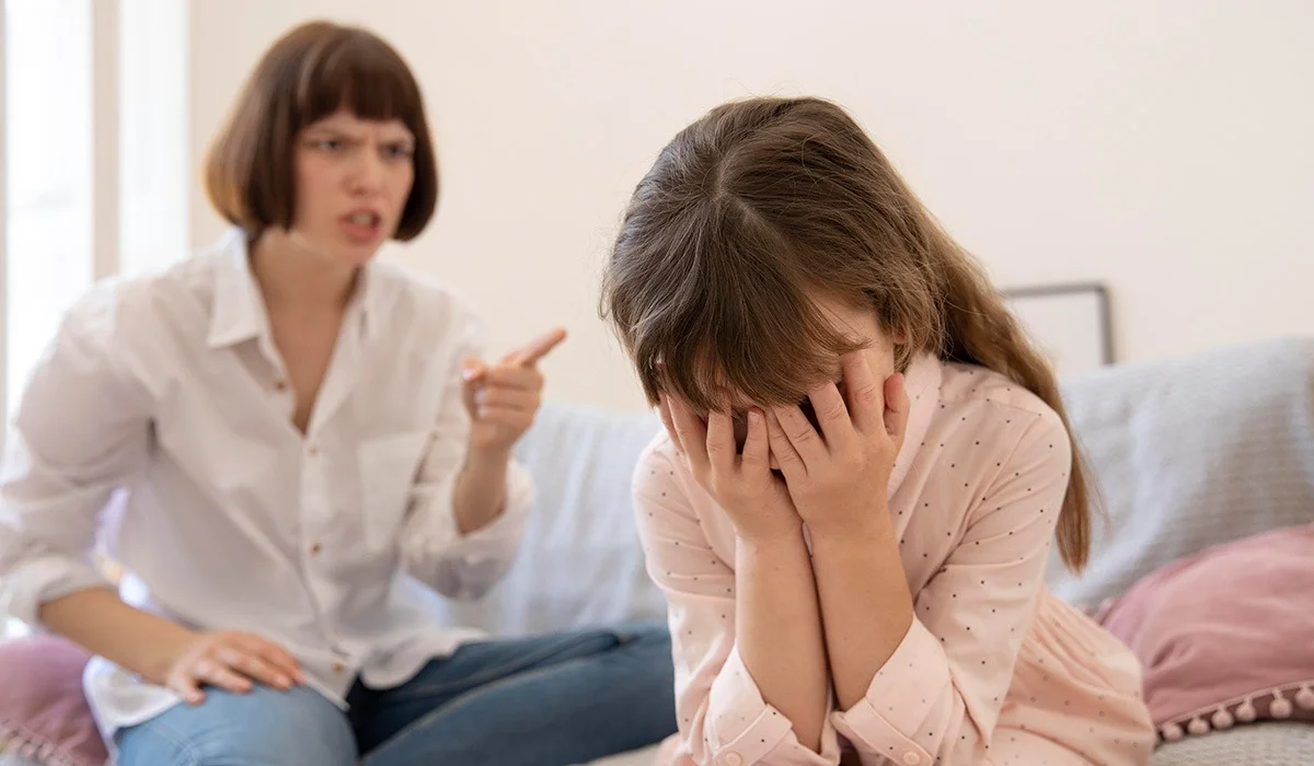 Биыл Қазақстанда баласына дұрыс тәрбие бермеген 22 мыңға жуық ата-ана жазаланған