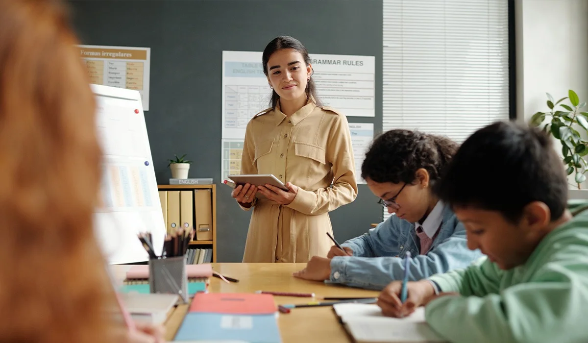 Мұғалім мәртебесі: Астанада ұстаздарды кәсіби қолдау жүйесі күшейді