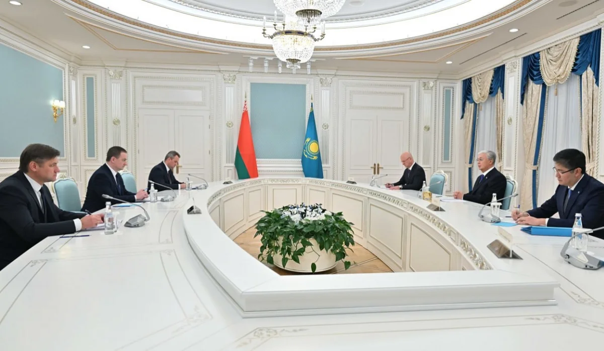 Тоқаев Беларусь премьер-министрін қабылдады: екі ел арасындағы сауда айналымы 20 пайызға артты