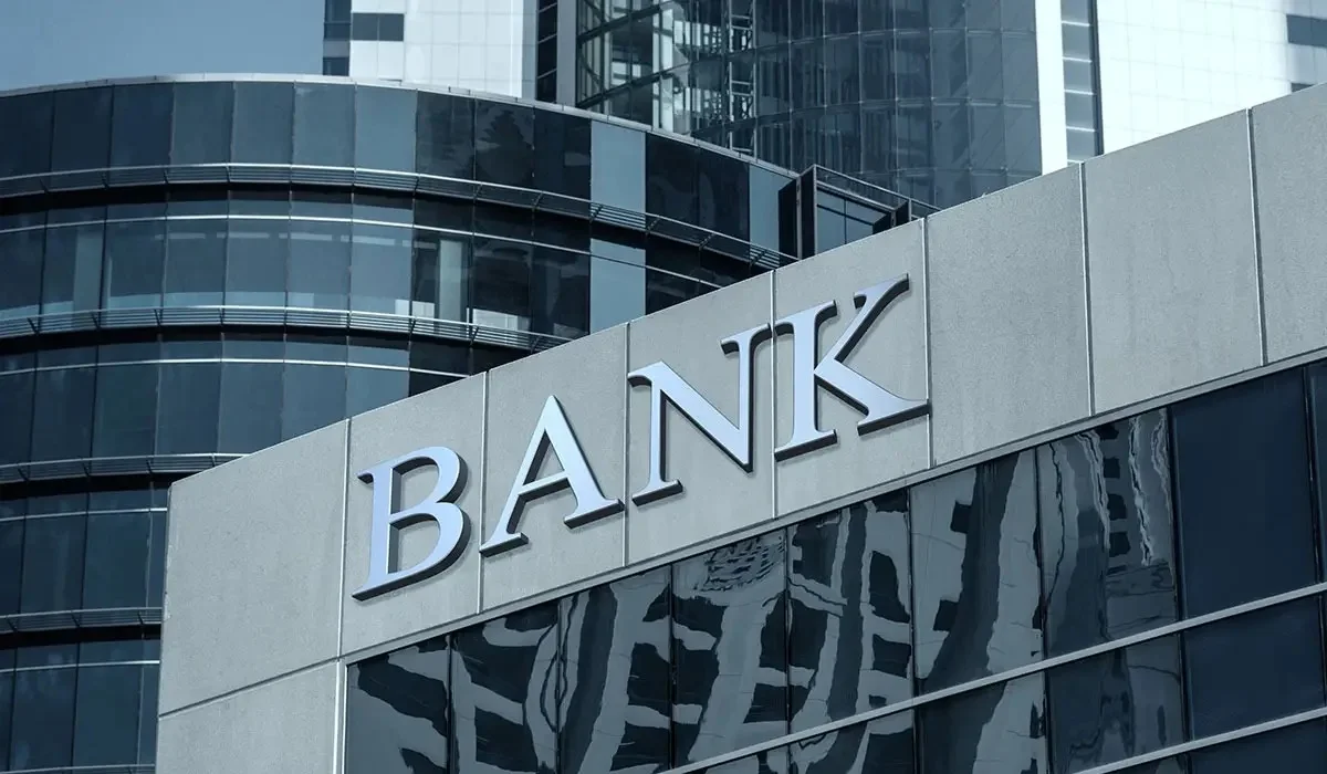 «2045 жылға дейін созбайды»: мемлекет көмектескен банктер ақшаны қашан қайтаратыны белгілі болды