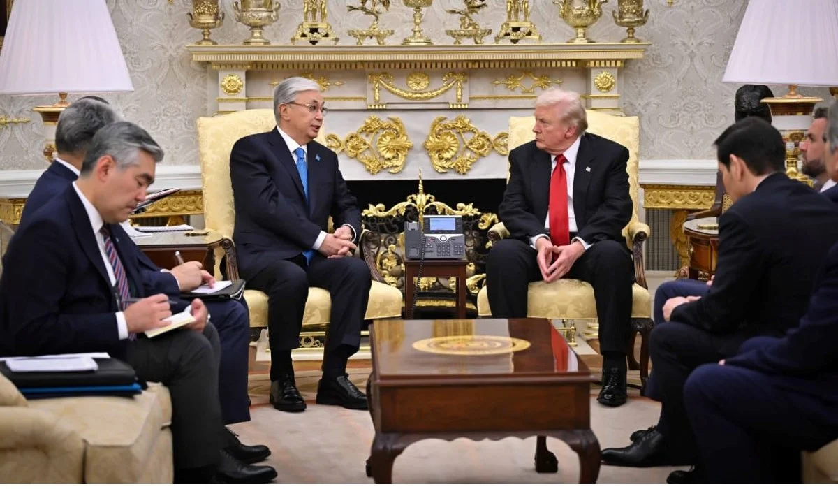 Тоқаев пен Трамп Израиль Премьер-министрімен телефон арқылы сөйлесті