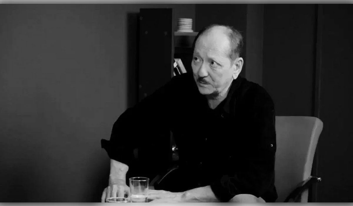 Танымал филолог әрі режиссер көз жұмды