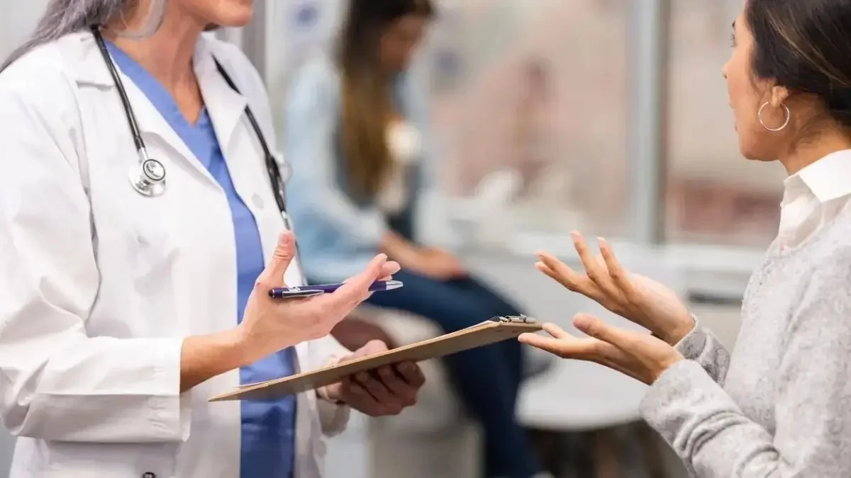 Біз қазақстандық дәрігерлерге аз жалақы төлеп отырмыз – вице-министр