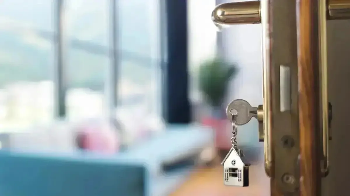 Қостанайда микроқаржы ұйымы тәркілеп алған пәтерді арзан бағамен сатпақ болған