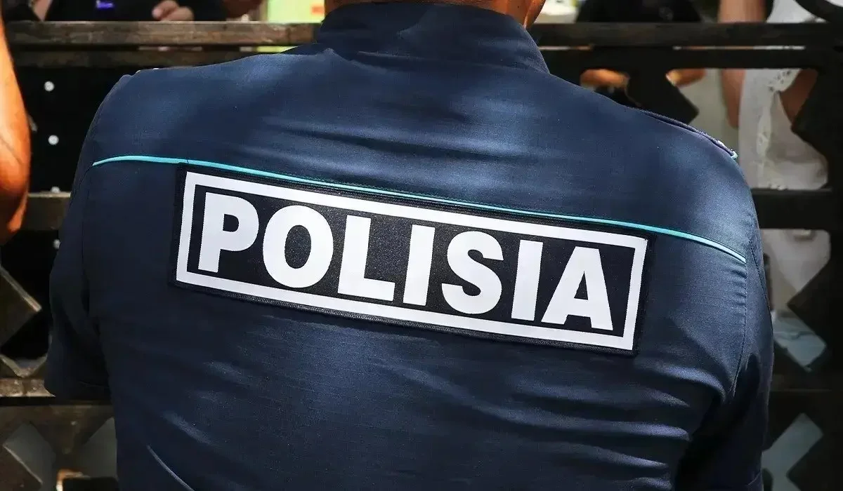 Жезқазғанда әкесін балағаттаған жігіт әр жұма күні сағат 19:00-21:00-де полицеймен сөйлесуге міндеттелді