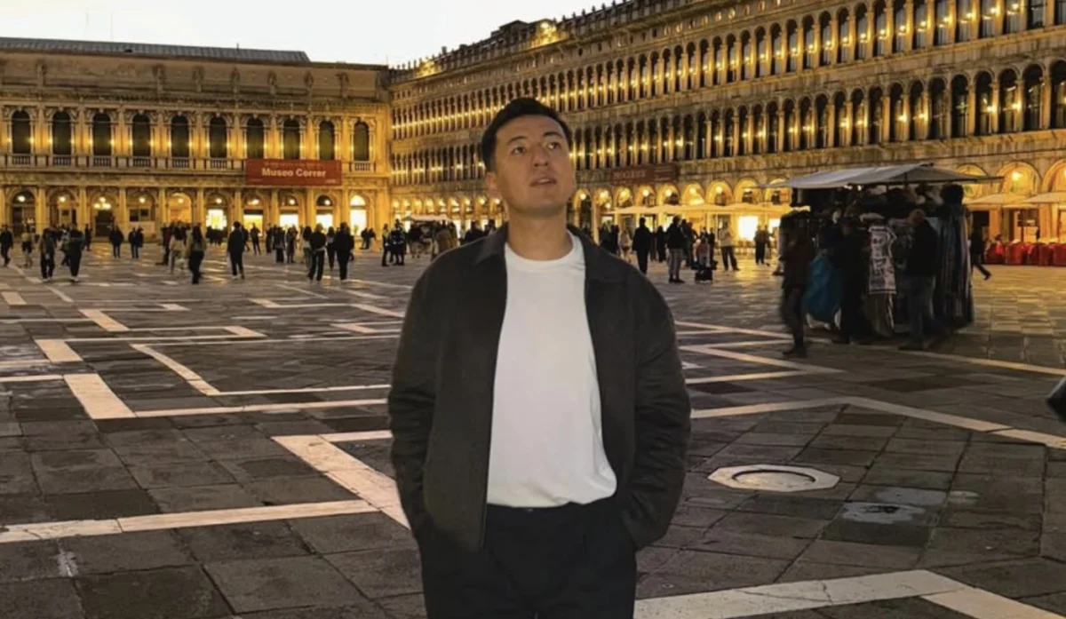 «Артық сөйлемеңдер»: қазақстандық блогер Италияда жүріп, күтпеген жерден оқыс жағдайға ұшырады (ВИДЕО)