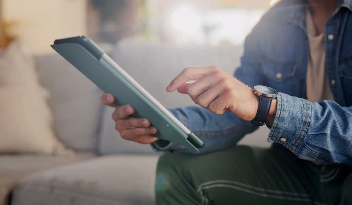 Қазақстан блогер Mellstroy-ға іздеу жариялады