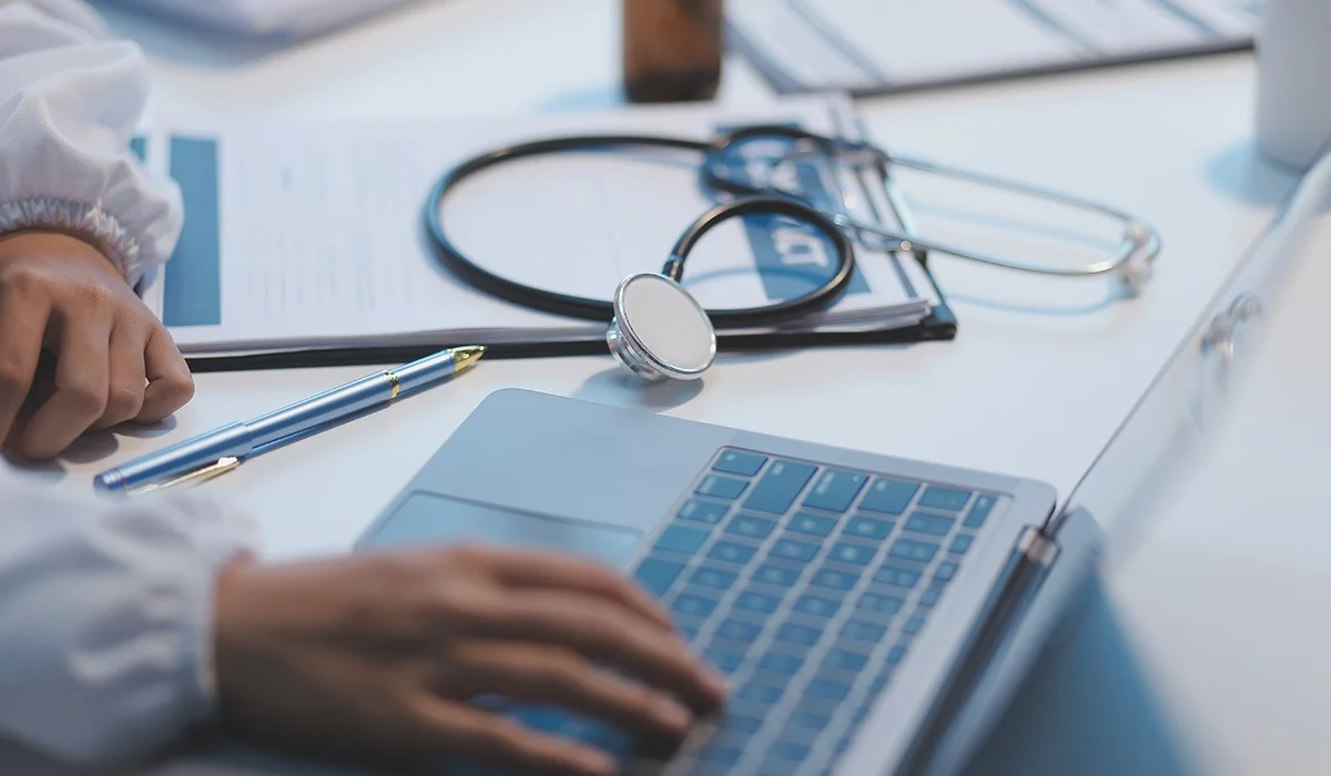 Астанада тұмау жұқтырған науқастар дәрігерге онлайн қаралатын болды