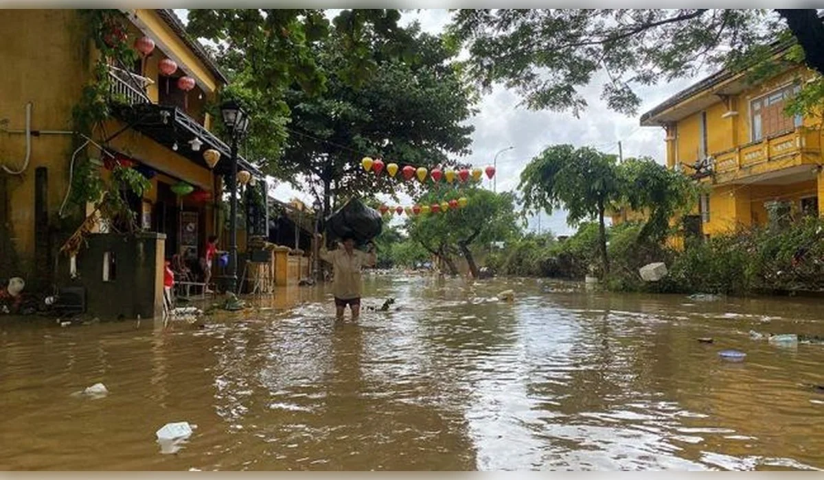 Қазақстандықтар жиі баратын Вьетнамда су тасқынынан 40 адам қаза тапты