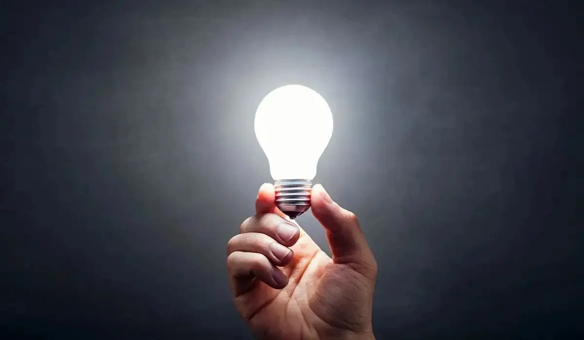 Астанада электр энергиясынан ажыратылған үйлерге жарық берілді