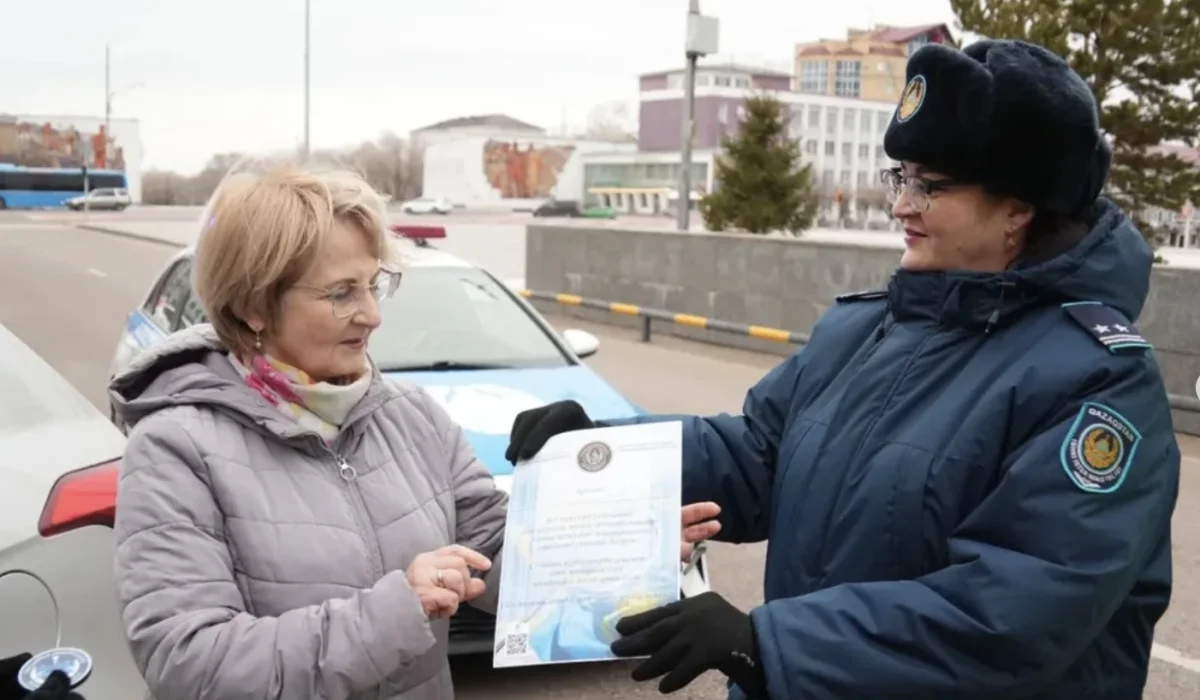 Қазақстанда 30 жыл бойы жол ережесін бірде-бір рет бұзбаған жүргізуші табылды
