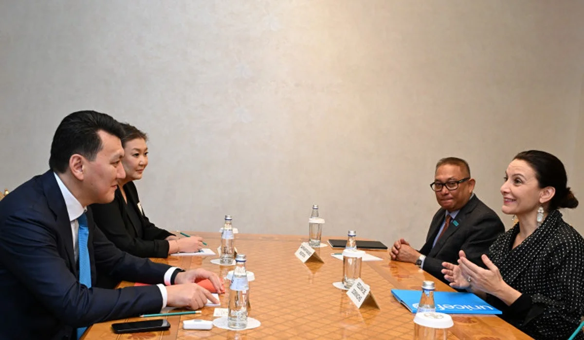 Ерлан Қарин ЮНИСЕФ-тің аймақтық директоры Реджина Де Доминичиспен кездесті