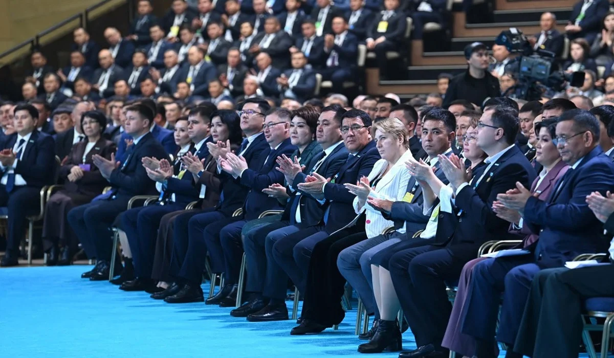 Президент ауылдарды цифрлық Қазақстанды бірге құруға шақырды