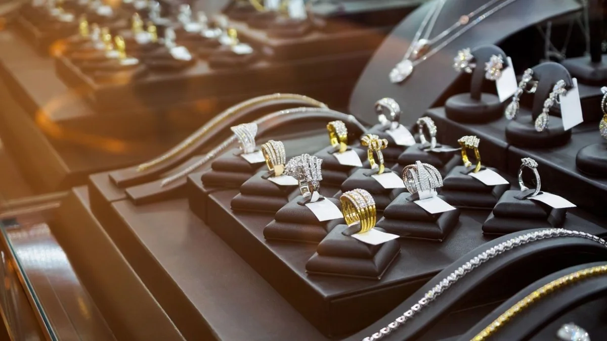 Астана тұрғыны арзан бағада алтын бұйымдар сатып аламын деп ақшасынан айырылып қалды