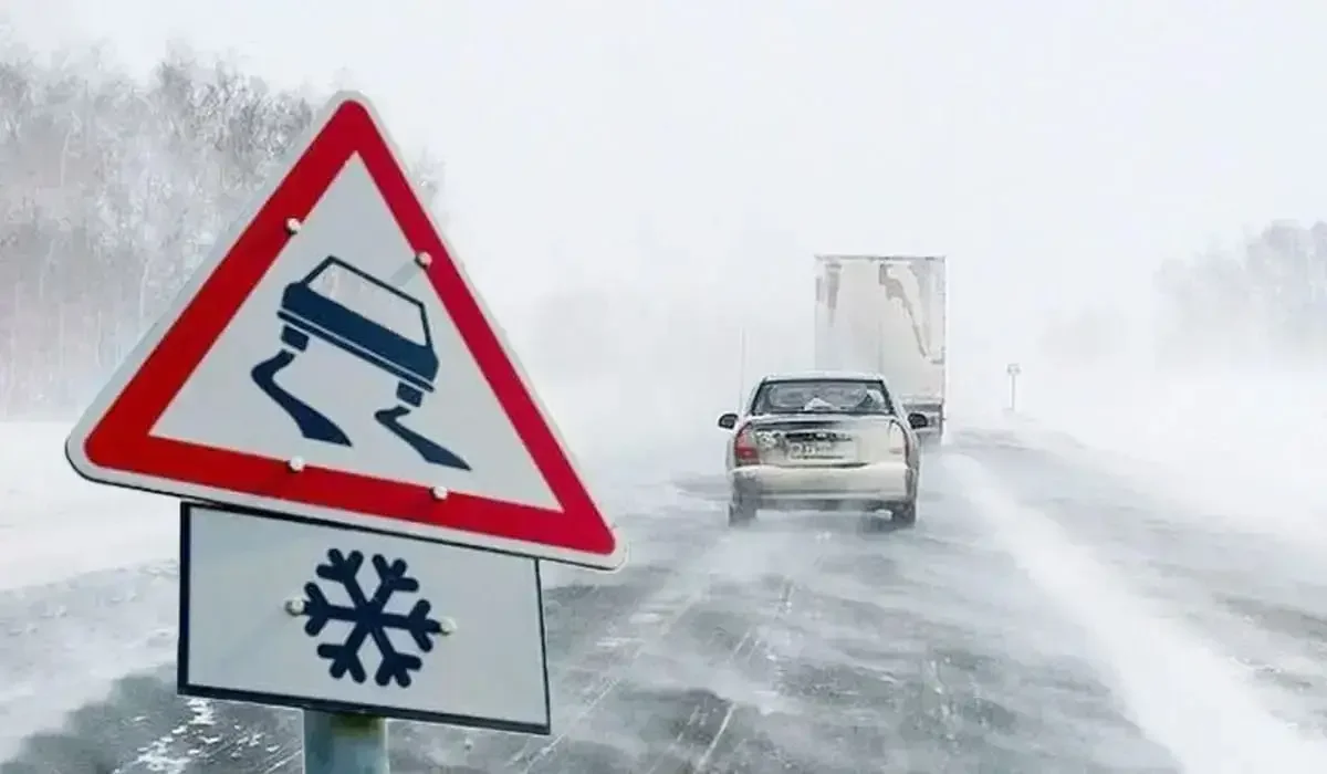 Ауа райына байланысты үш облыста жол жабылды