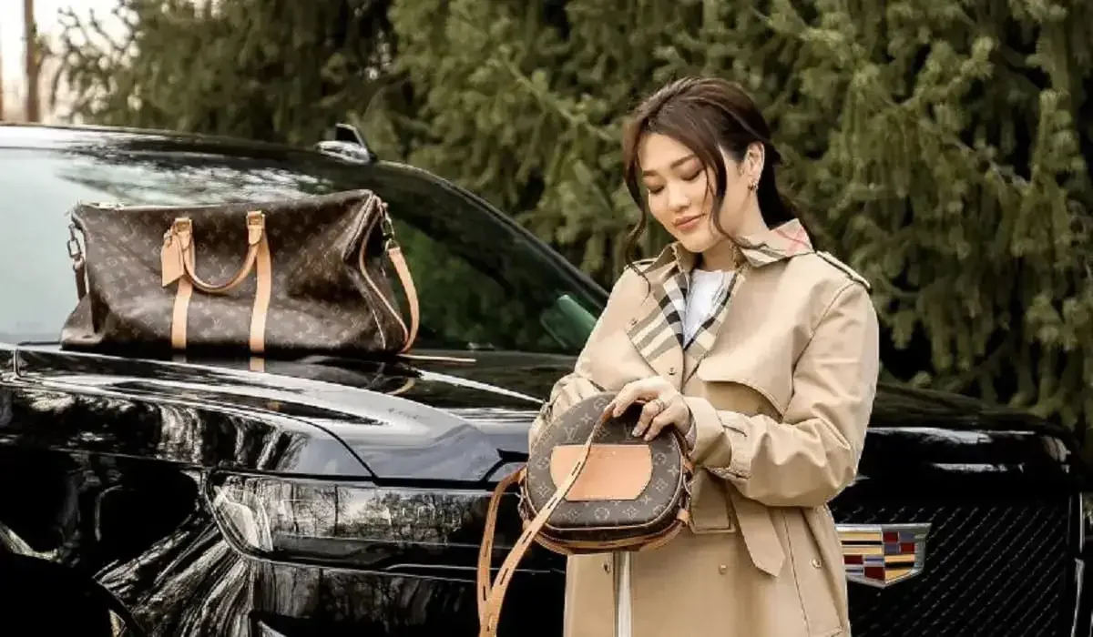 «100 мың теңге шашу шашамын»: Ерке Есмахан 41 жасқа толды