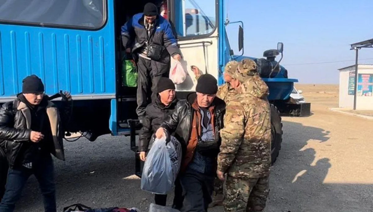 Қызылордада ресейлік 34 жолаушысы бар автобус жолда қалып қойды