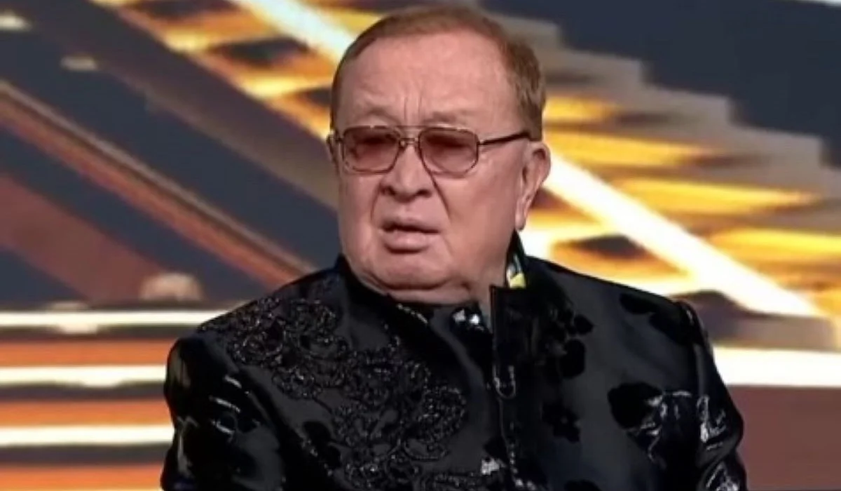 «Мақпалға кім қызықпады?!»: Алтынбек Қоразбаев талай жыл іште сақтаған сырын ашты (ВИДЕО)