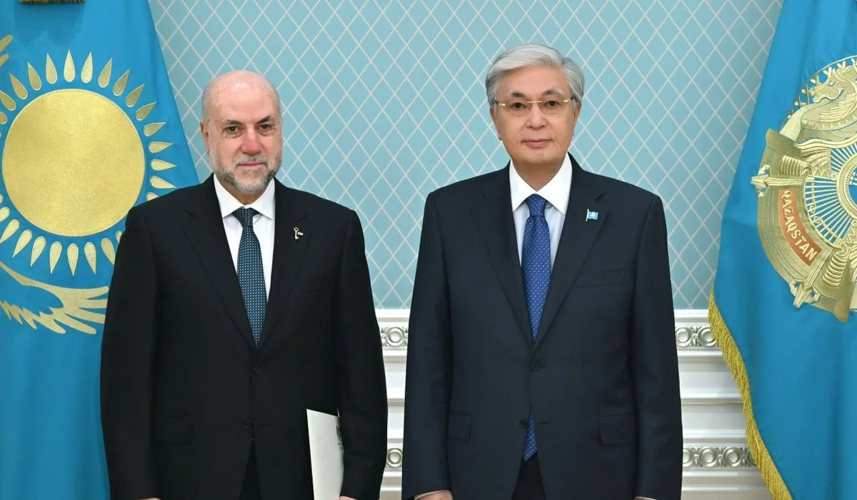 Тоқаев Палестина президентін Қазақстанға ресми сапармен келуге шақырды